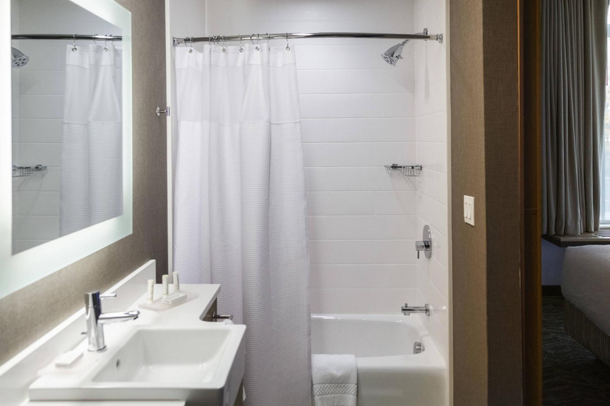 Springhill Suites By Marriott Somerset Franklin Township Экстерьер фото