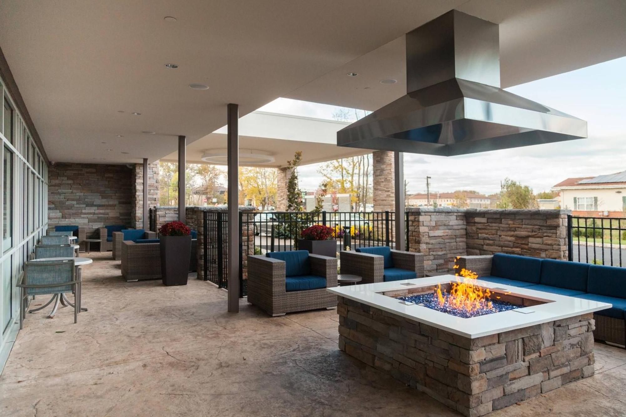 Springhill Suites By Marriott Somerset Franklin Township Экстерьер фото
